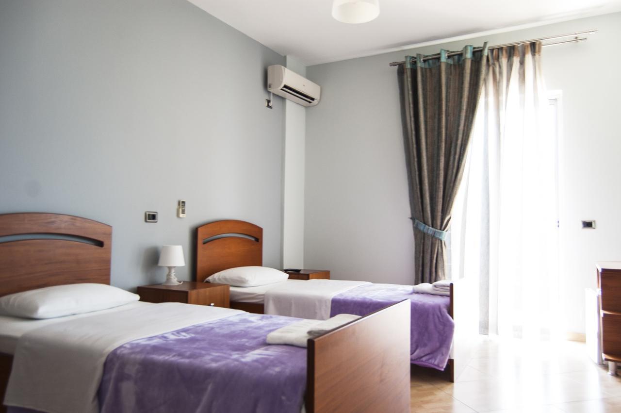 Dhima Hotel Himare Eksteriør bilde